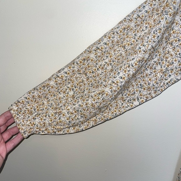 Billabong NWT Dream Isle Charmer Yellow Floral Dress Size Small Oversized - Picture 4 of 9